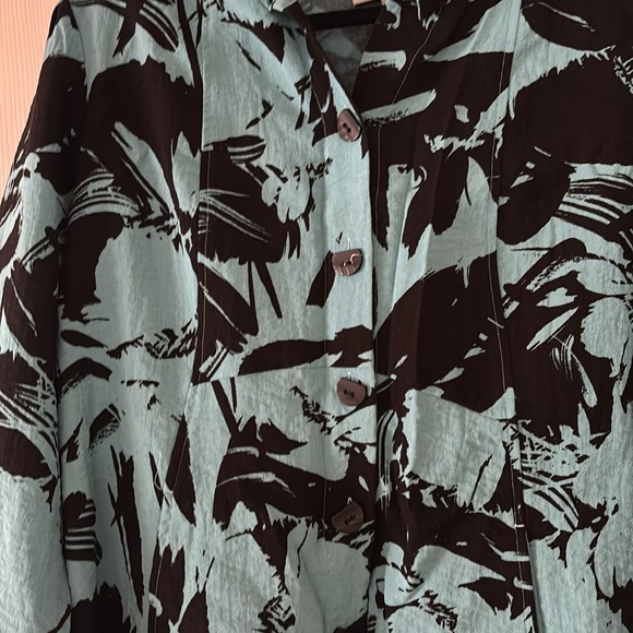 Habitat top size L. Excellent condition. - Picture 3 of 7